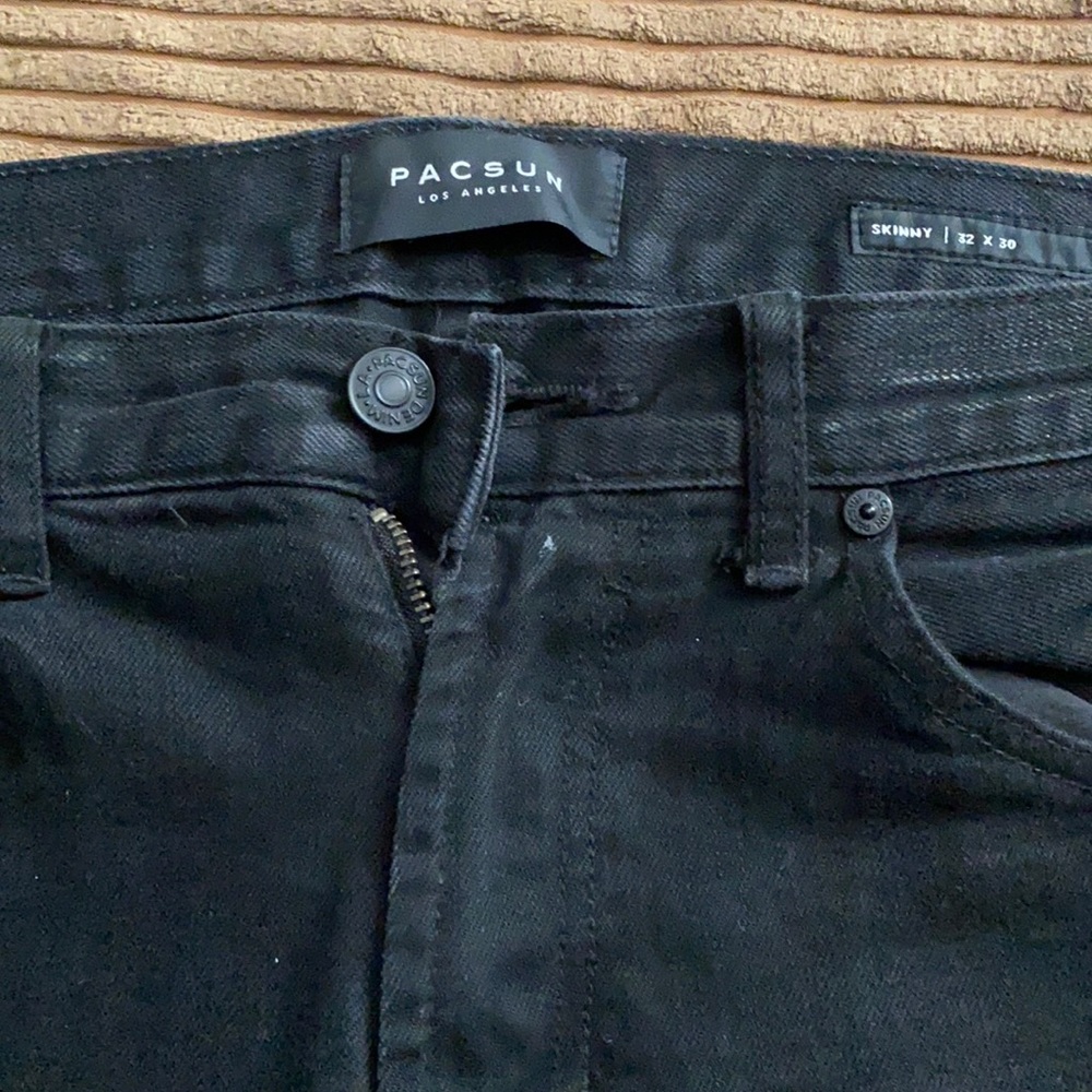 Black Jeans